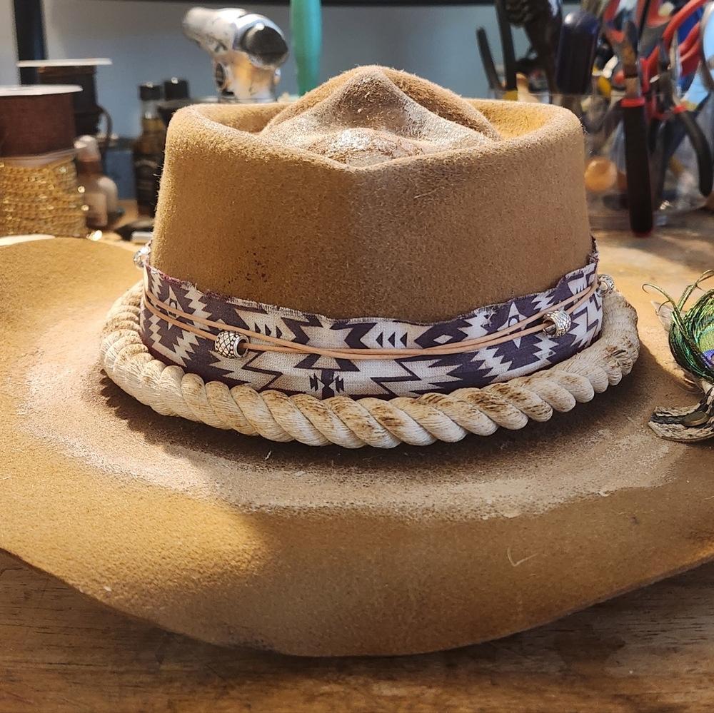 Tan Gambler With Skull